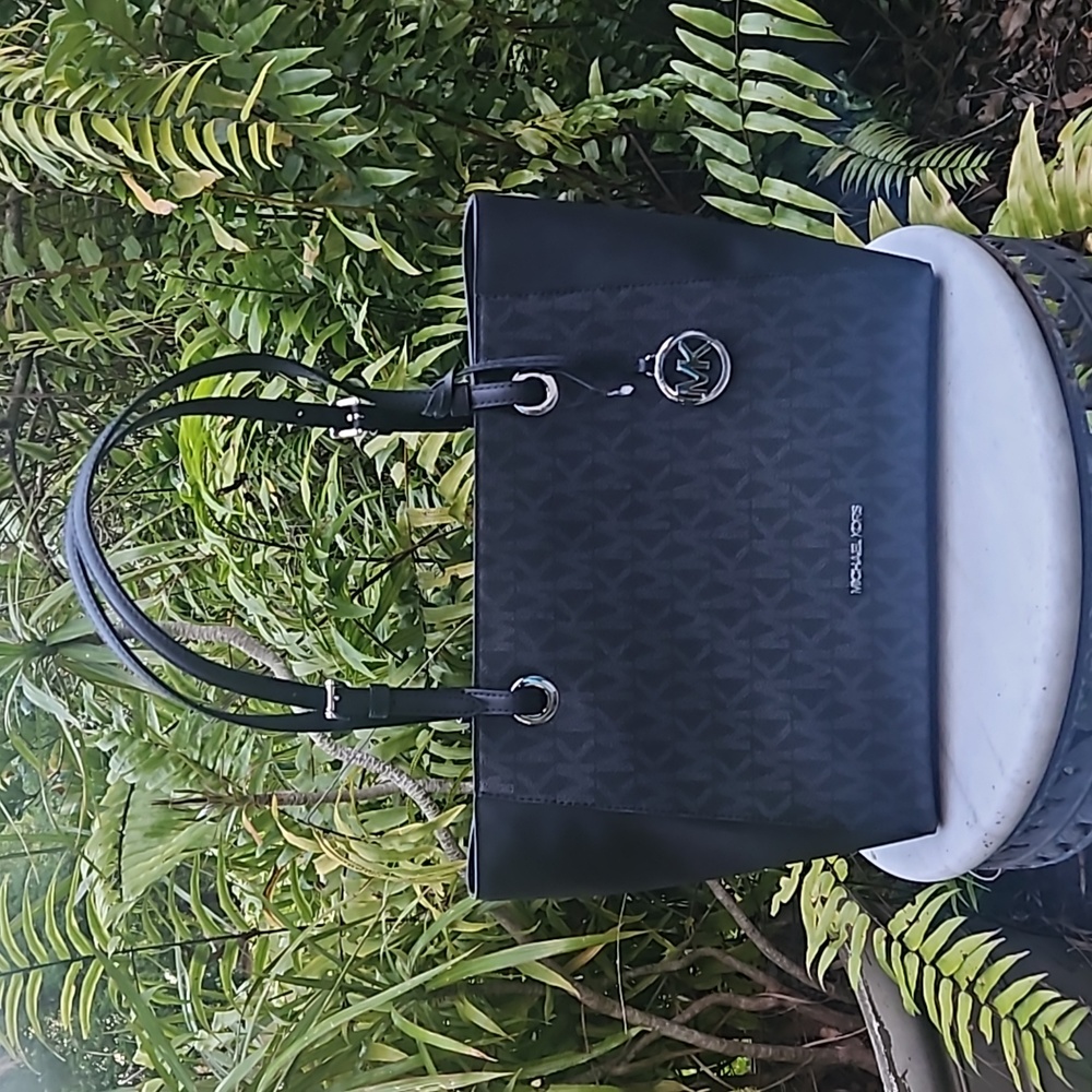 Michael Kors Black Tote Walsh Handbag NWT
